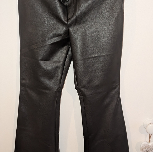 Spanx nwt petite black faux leather flare pants - Picture 2 of 6